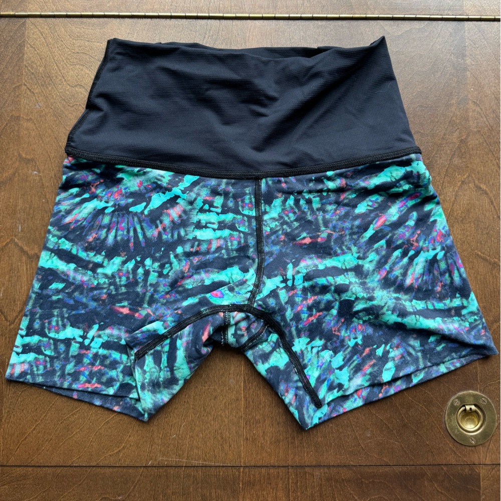 XS Perspective multicolor 5in running shorts - Picture 4 of 5